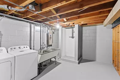 2138 3rd Street E, Saint Paul, MN 55119 - Photo 12