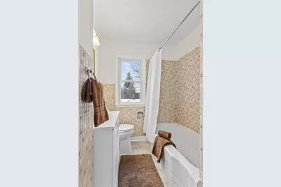 2138 3rd Street E, Saint Paul, MN 55119 - Photo 8