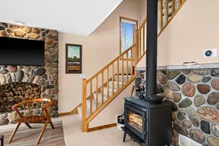 6944 Bear Island Rd, Duluth, MN 55803 - Photo 16
