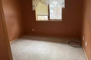 28 Mitchell Dr, Faribault, MN 55021 - Photo 6