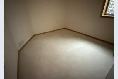 28 Mitchell Drive, Faribault, MN 55021 - Photo 8