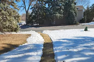 4041 Maureen Dr NE, Columbia Heights, MN 55421 - Photo 18