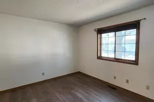 4041 Maureen Dr NE, Columbia Heights, MN 55421 - Photo 8