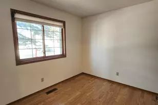 4041 Maureen Dr NE, Columbia Heights, MN 55421 - Photo 10