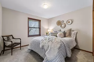 1360 Zircon Ln N, Plymouth, MN 55447 - Photo 38