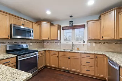 2909 Hanson Court, Faribault, MN 55021 - Photo 10