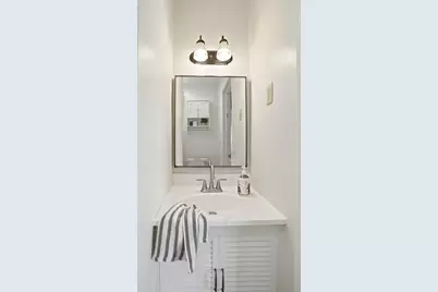 729 6th Avenue SW, Faribault, MN 55021 - Photo 8