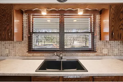 1656 Upper 55th Street E, Inver Grove Heights, MN 55077 - Photo 24