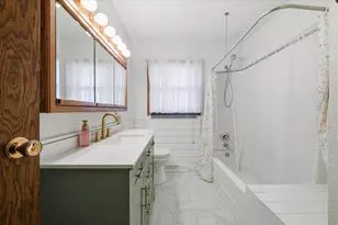 1656 Upper 55th St E, Inver Grove Heights, MN 55077 - Photo 10