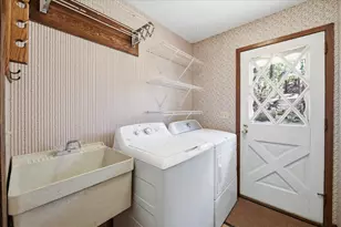 1656 Upper 55th St E, Inver Grove Heights, MN 55077 - Photo 14