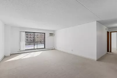 10531 Cedar Lake Road #312, Hopkins, MN 55305 - Photo 4