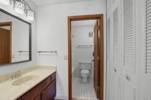 10531 Cedar Lake Rd, Hopkins, MN 55305 - Photo 14