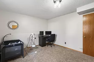 1325 Roosevelt St, Anoka, MN 55303 - Photo 20