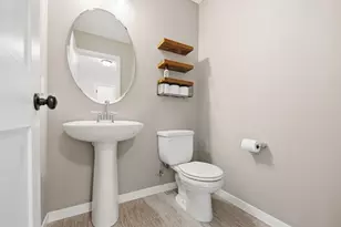 11725 35th St N, Lake Elmo, MN 55042 - Photo 10