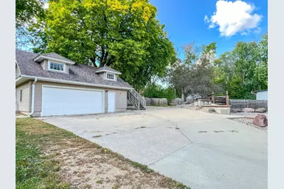 848 S Park Street, Fairmont, MN 56031 - Photo 4