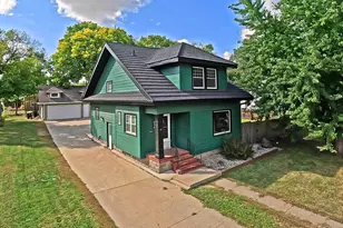 848 S Park St, Fairmont, MN 56031 - Photo 1