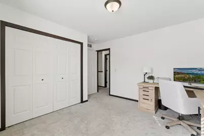 2574 Vierling Drive E, Shakopee, MN 55379 - Photo 26