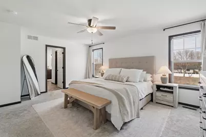 2574 Vierling Drive E, Shakopee, MN 55379 - Photo 18