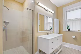 2536 Humboldt Ave S, Minneapolis, MN 55405 - Photo 32