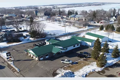 201 E Nokomis Street, Osakis, MN 56360 - Photo 4