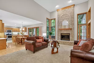 13452 Flagstaff Avenue, Apple Valley, MN 55124 - Photo 8