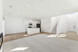 10529 Harbor Ln, Maple Grove, MN 55369 - Photo 6