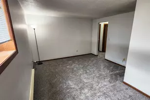 1334 17th St S, Fargo,  58103 - Photo 6