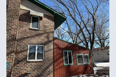 300 19th Avenue NE, Waseca, MN 56093 - Photo 8