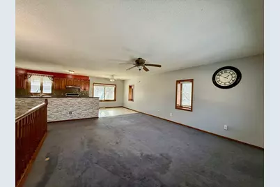 300 19th Avenue NE, Waseca, MN 56093 - Photo 32