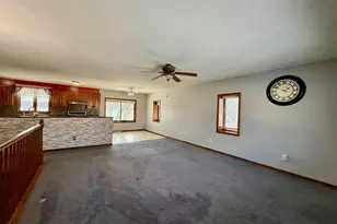 300 19th Ave NE, Waseca, MN 56093 - Photo 32