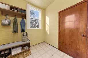 1195 Edgerton St, Saint Paul, MN 55130 - Photo 10