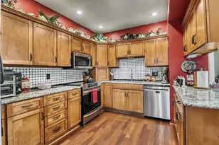 1010 5th St N, Fargo, ND 58102 - Photo 4