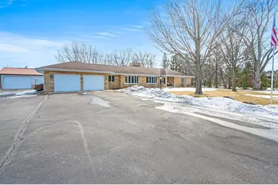 19169 State Highway 22, Mankato, MN 56001 - Photo 1