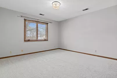 5816 Oxford Street N, Shoreview, MN 55126 - Photo 24