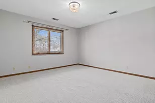 5816 Oxford St N, Shoreview, MN 55126 - Photo 24