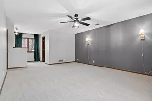 5816 Oxford St N, Shoreview, MN 55126 - Photo 18