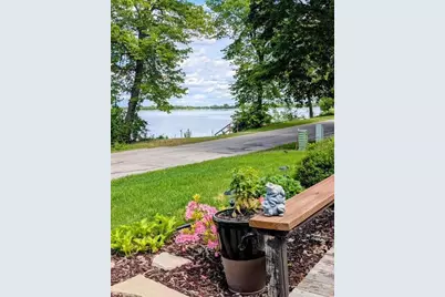 24775 608th Avenue, Litchfield, MN 55355 - Photo 2