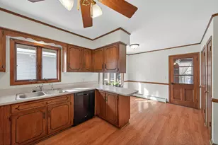 3960 Arthur St NE, Columbia Heights, MN 55421 - Photo 8