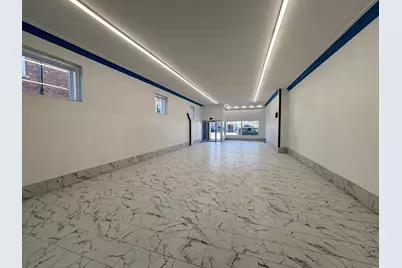 1018 3rd Avenue, Worthington, MN 56187 - Photo 2