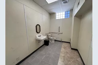 1018 3rd Avenue, Worthington, MN 56187 - Photo 6