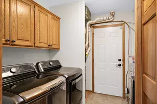 2817 Jordan Dr, Woodbury, MN 55125 - Photo 26