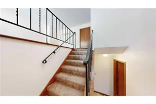 3308 Roosevelt Ct NE, Saint Anthony, MN 55418 - Photo 8