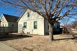 217 N Blue Mound Ave, Luverne, MN 56156 - Photo 18