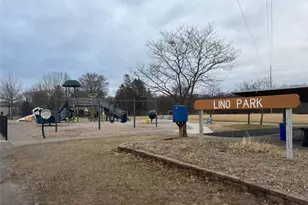 939 Lois Ln, Circle Pines, MN 55014 - Photo 8