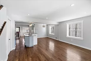 1039 Sims Ave, Saint Paul, MN 55106 - Photo 6