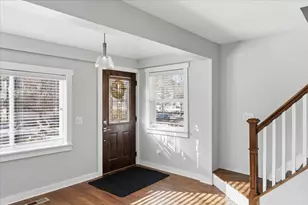 1039 Sims Ave, Saint Paul, MN 55106 - Photo 2