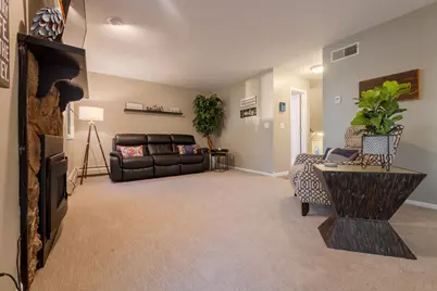 2520 Le Homme Dieu Heights NE #2, Alexandria, MN 56308 - Photo 32