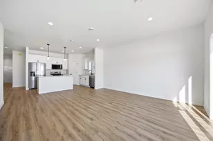 3740 33rd St S, Moorhead, MN 56560 - Photo 14