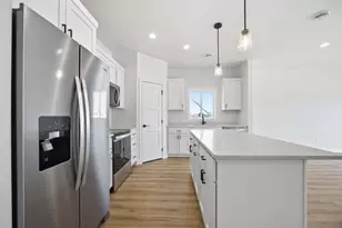 3740 33rd St S, Moorhead, MN 56560 - Photo 6