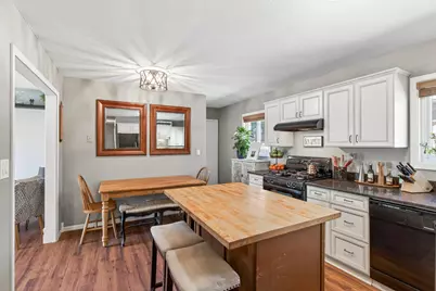 254 Winifred Street W, Saint Paul, MN 55107 - Photo 8